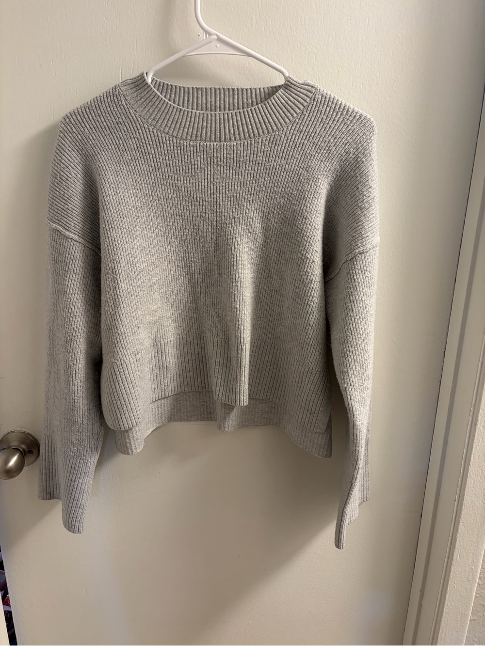 Pink Rose Gray Ribbed Knit Cropped Sweater Pullover High Low Hem Medium M
